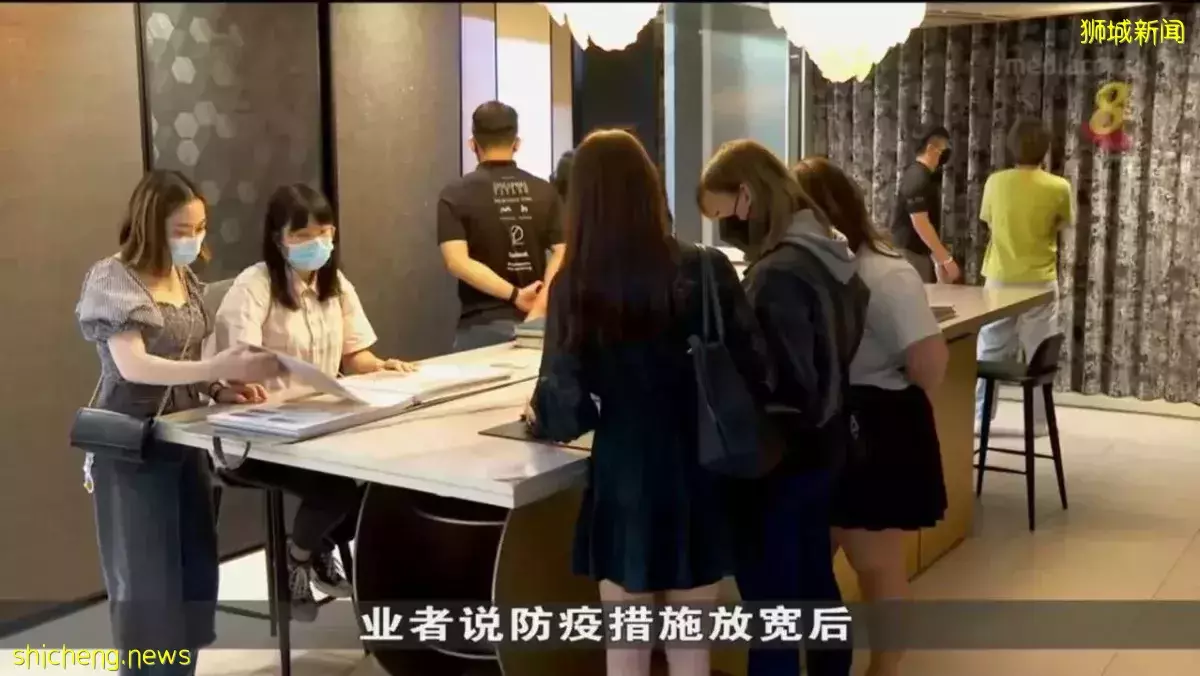 上月實體零售店銷售額 比前個月多約五成