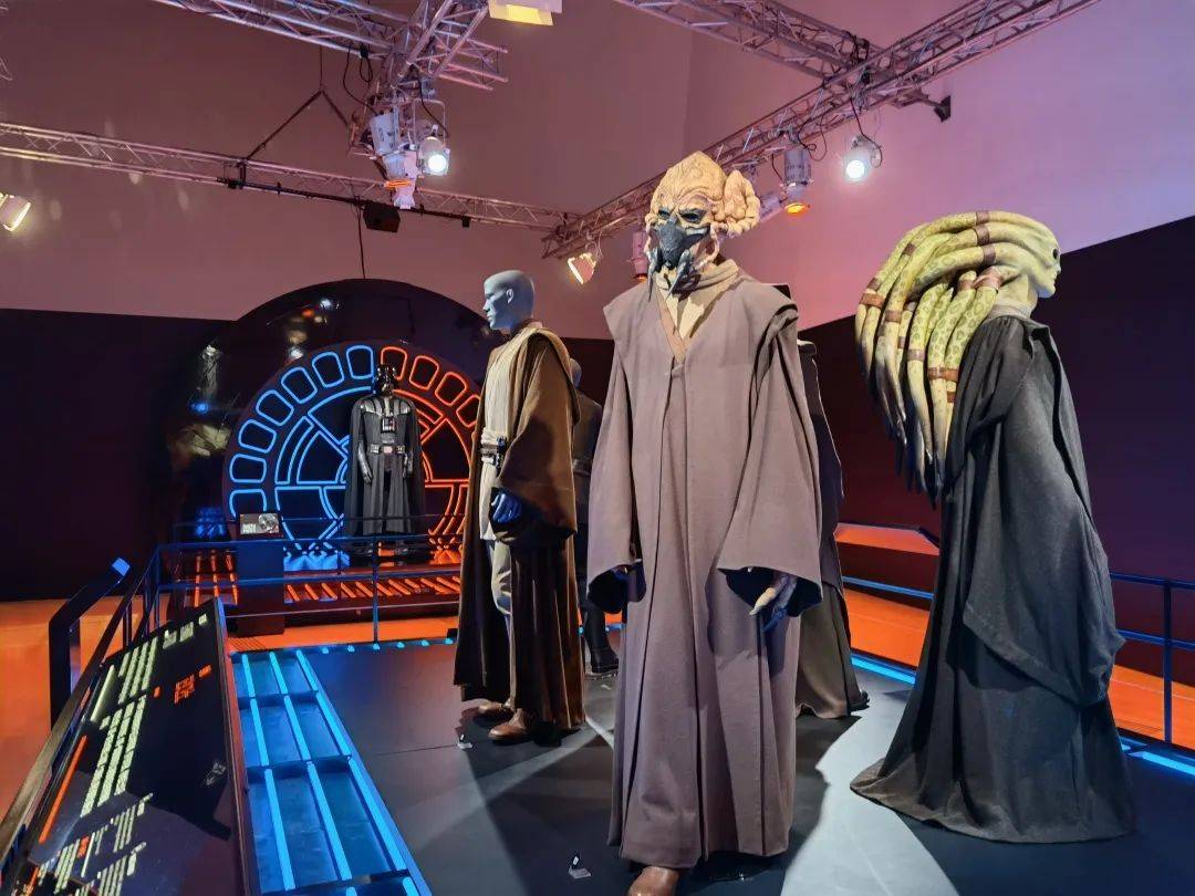 新加坡過年必去的7個景點！全島3個熟食中心又開了