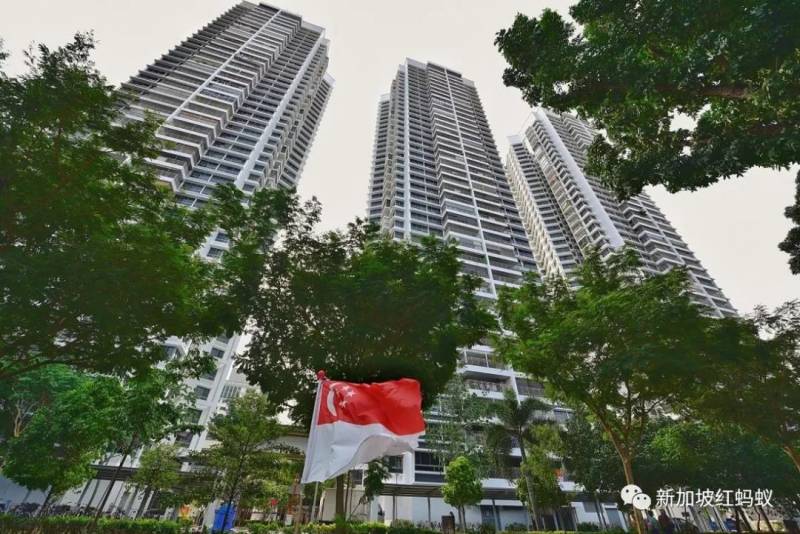 新加坡人不吃不喝4.6年就买得起一套房　香港人要不吃不喝20.9年