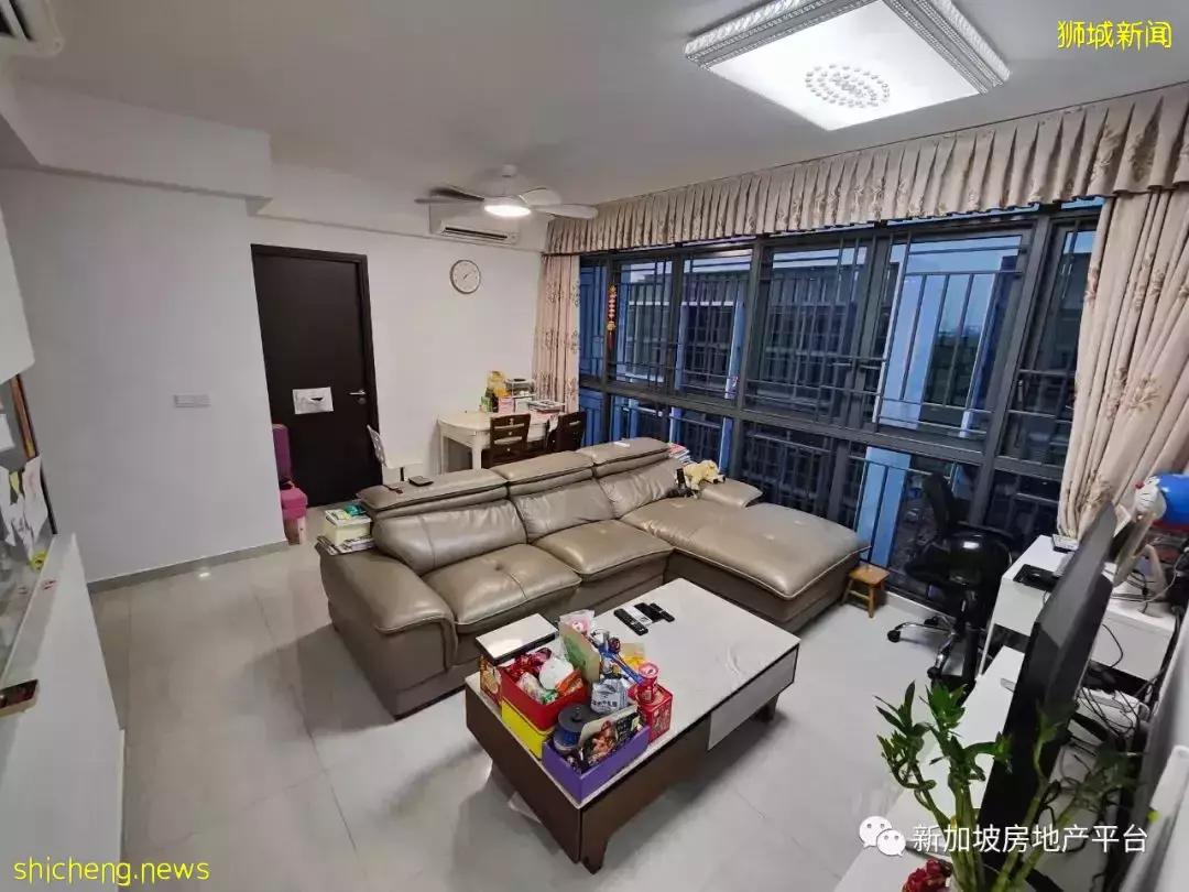 超值二手出售 95平4室3衛 Symphony Suites (D27郵區 義順)