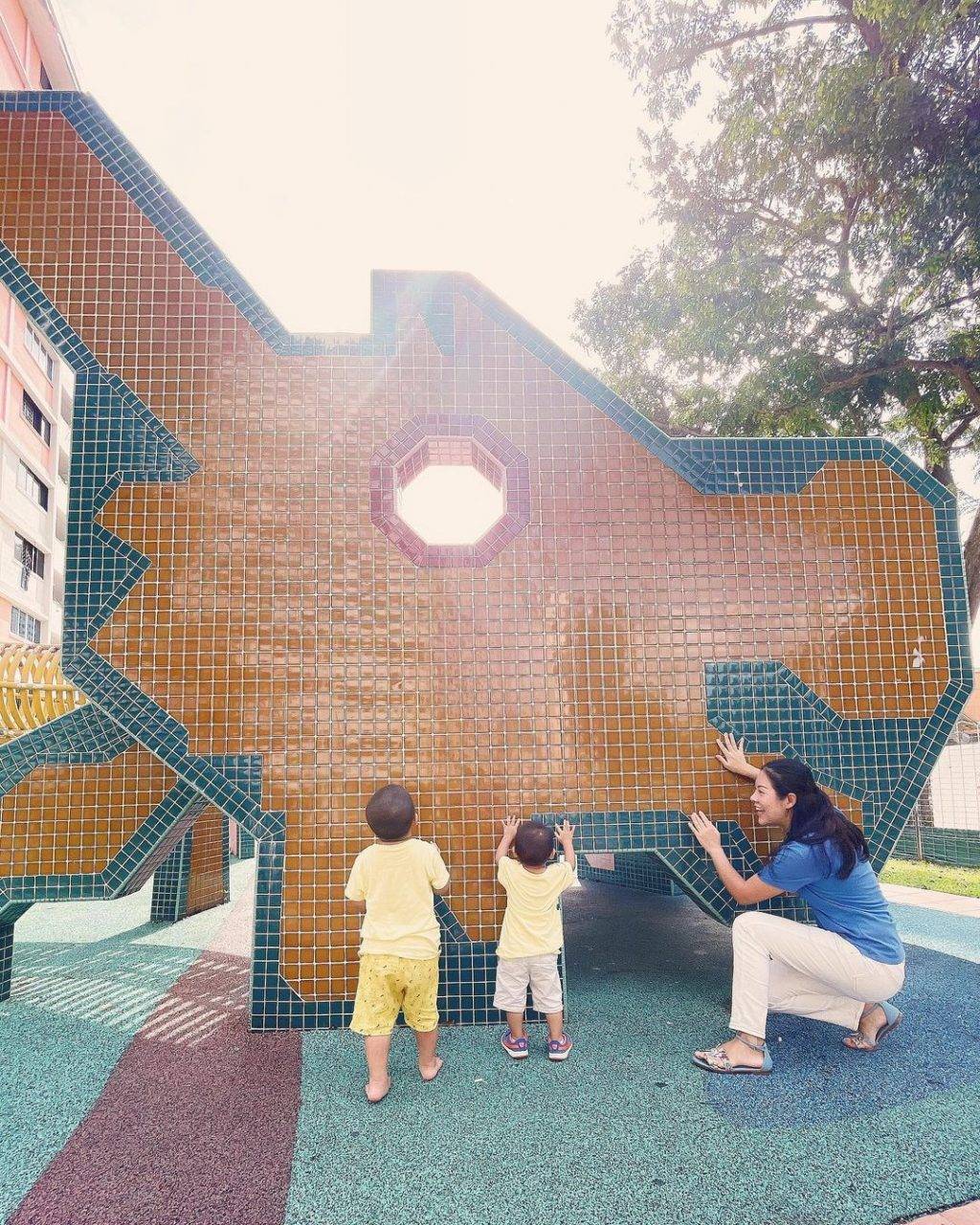 最老游乐场⏳新加坡“大佬级别”游乐场😏 标志性龙头、年代感设施，感受童年快乐回忆