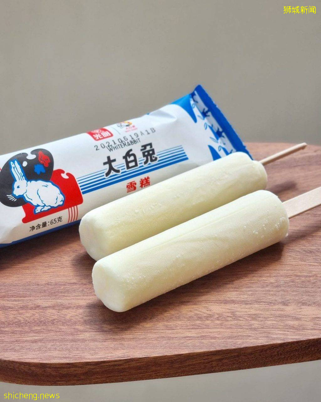 NTUC FairPrice上架大白兔雪糕🎉 童年奶糖大升级,冰冰凉凉、奶香浓郁!一盒五个仅售S$12😋