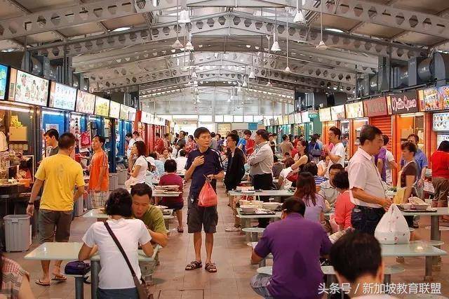 新加坡小贩中心的美食，值得试吃~