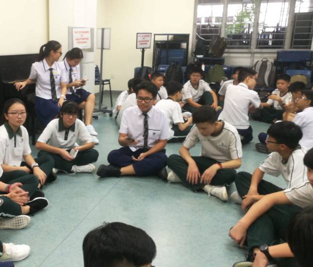 新加坡華文教材改革啦!教的簡單,考的難