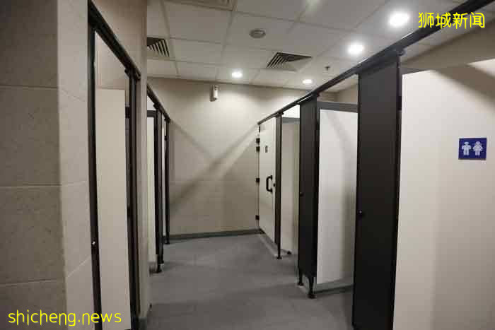 男子上商场厕所 遭手机偷拍