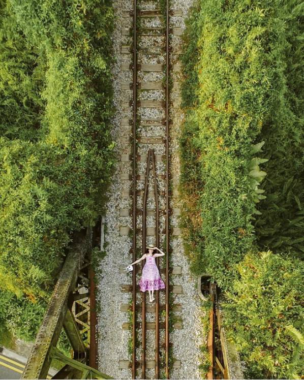 星辰流轉,過往不念,相逢的人還會再相逢