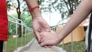 在新加坡做单亲妈妈有这些福利!看政府如何保护妇女儿童