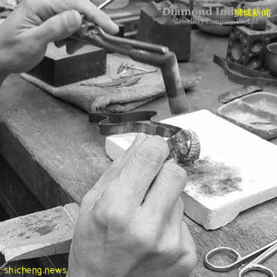 新加坡珠寶巨頭推出超給力全場7折優惠！美麗又保值，平價也能買珠寶💎 性價比爆棚