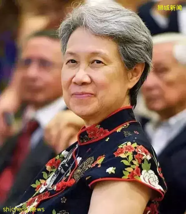 新加坡第一夫人：爲夫棄政從商，執掌淡馬錫16年，對華投資4030億