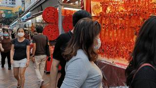 实拍!前晚,新加坡牛车水到处人从众𠈌!这9个地方过年还开门