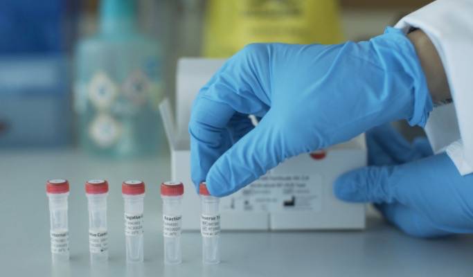 重磅!中国驻新大使馆:11月8日起,从新加坡飞中国需双阴证明!48小时内检测