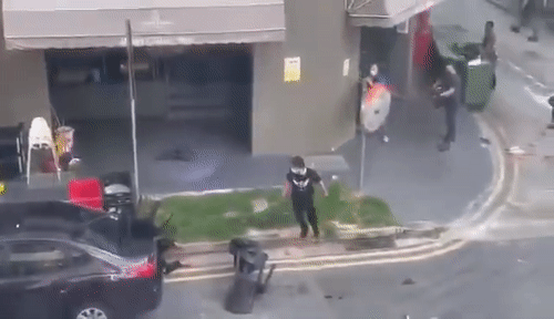 最新進展！火鍋店砍妻的中國男子今日被控！或終身在新加坡坐牢