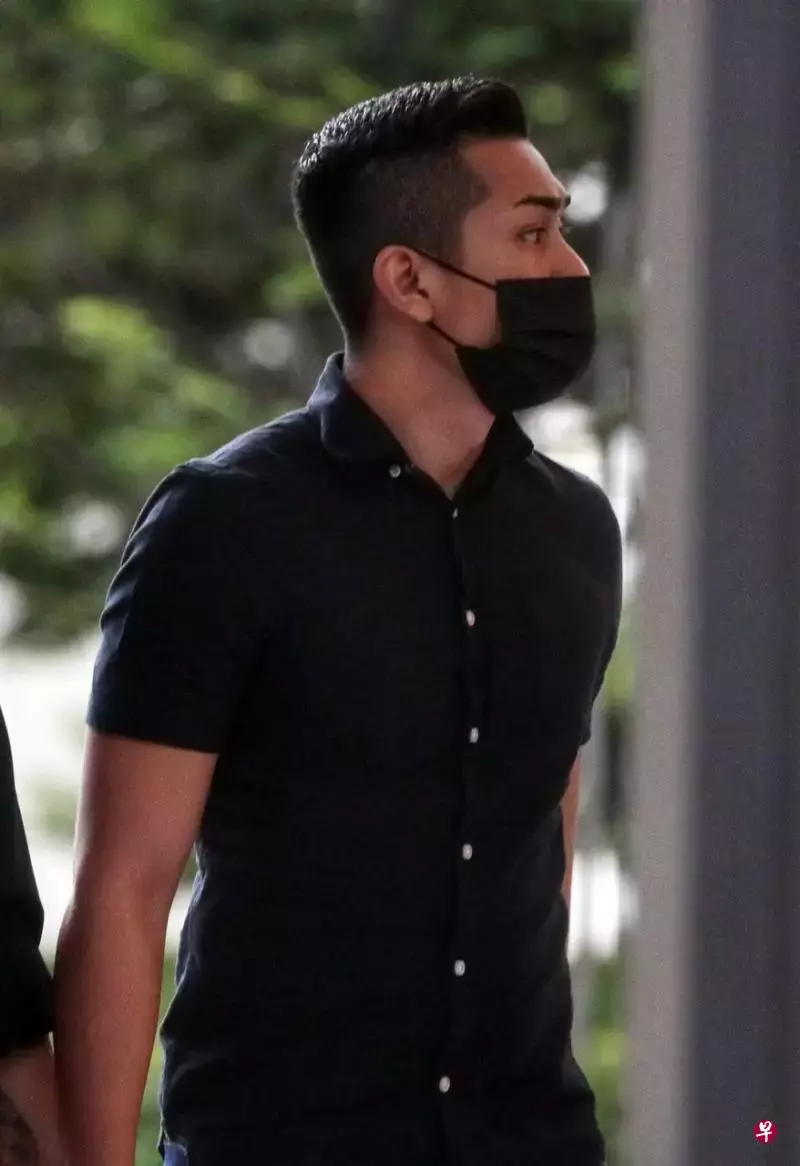 與擁槍好友爲伍 男子坐牢 打鞭