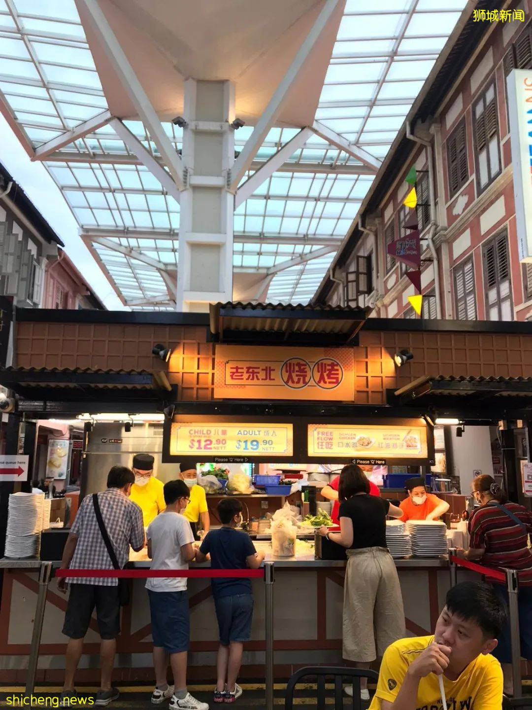 老板親訴：牛車水美食街從興旺到關閉，到底經曆了什麽