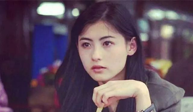 不同年龄阶段的女人都能吃燕窝，但你吃对了吗？