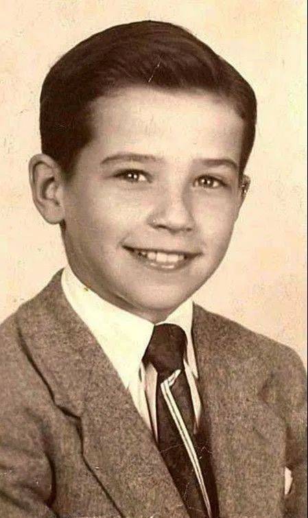 李顯龍發文祝賀拜登！拜登曾在新加坡街頭閑逛，買了一杯甘蔗汁