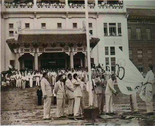 南洋大学消亡背后,隐藏着新加坡的“英语梦”