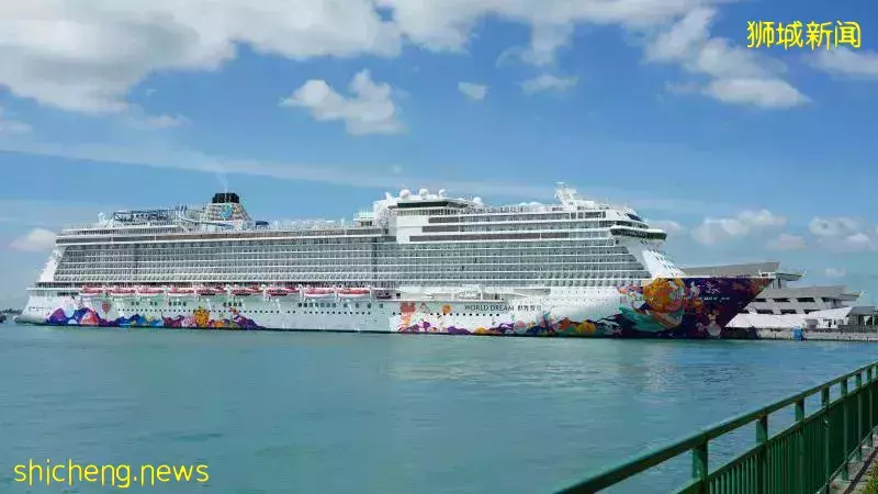 星梦邮轮世界梦号     3月2日起停运