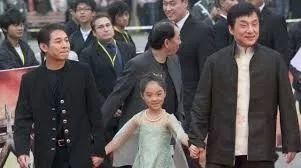 新加坡籍巨星李连杰女儿近照曝光,19岁入读哈佛参加世界顶级名媛舞会