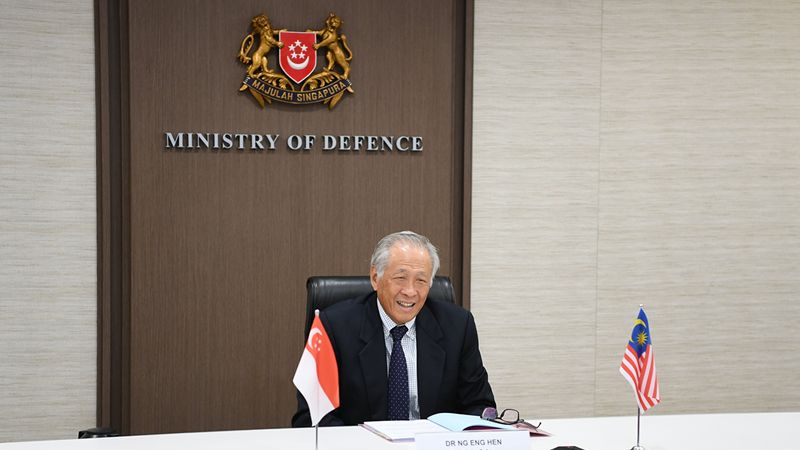 新马国防部长双边会议：重申加强防务关系