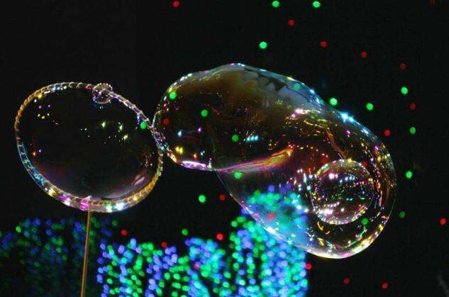 航空泡泡、綠色通道、快捷通道...新加坡這些“四字訣”都是啥名堂