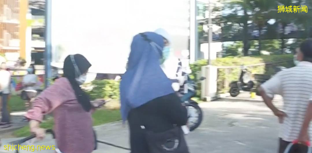 節日將至新加坡人潮洶湧！遇到這種情況，記得下載這個APP舉報