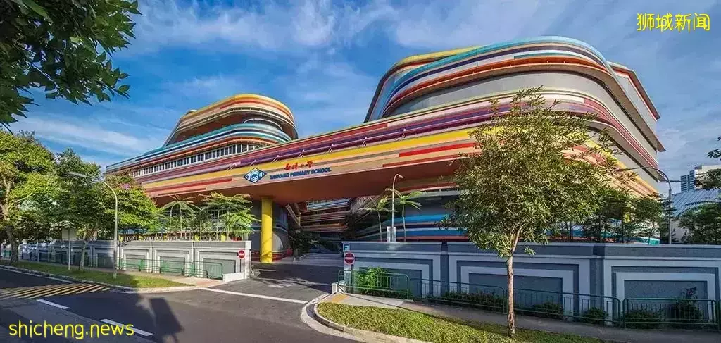 從豪華宮殿淪落到住組屋、收垃圾，新加坡皇室後裔的生活太慘烈了