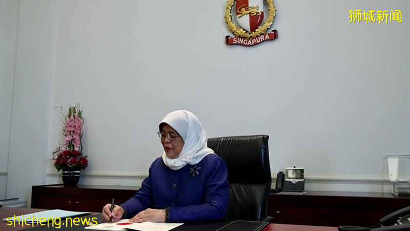 我国总统哈莉玛签字批准国家重大建设借贷法令