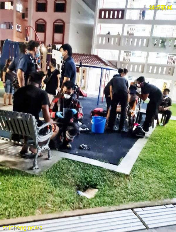 遊樂場燈柱漏電 2少年觸電送院