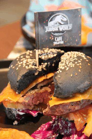 注意!恐龍出沒!侏羅紀公園“快閃”cafe首次登陸獅城,僅剩半個月