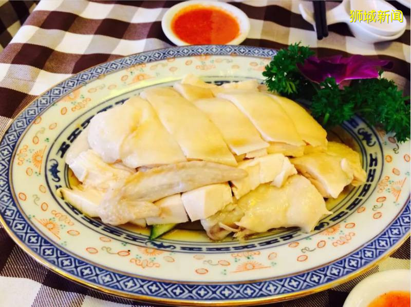 新加坡“國菜”海南雞飯，哪家使你欲罷不能