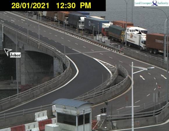 ◤肺炎疫情◢塞！塞！塞！司機入境新 需接受檢測 晚上出發 隔天一早才通關