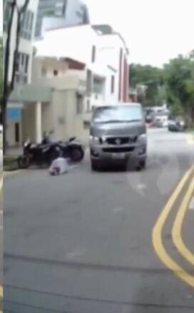 撞！撞！撞！遭了哪門子邪！新加坡連續發生車輛交通事故