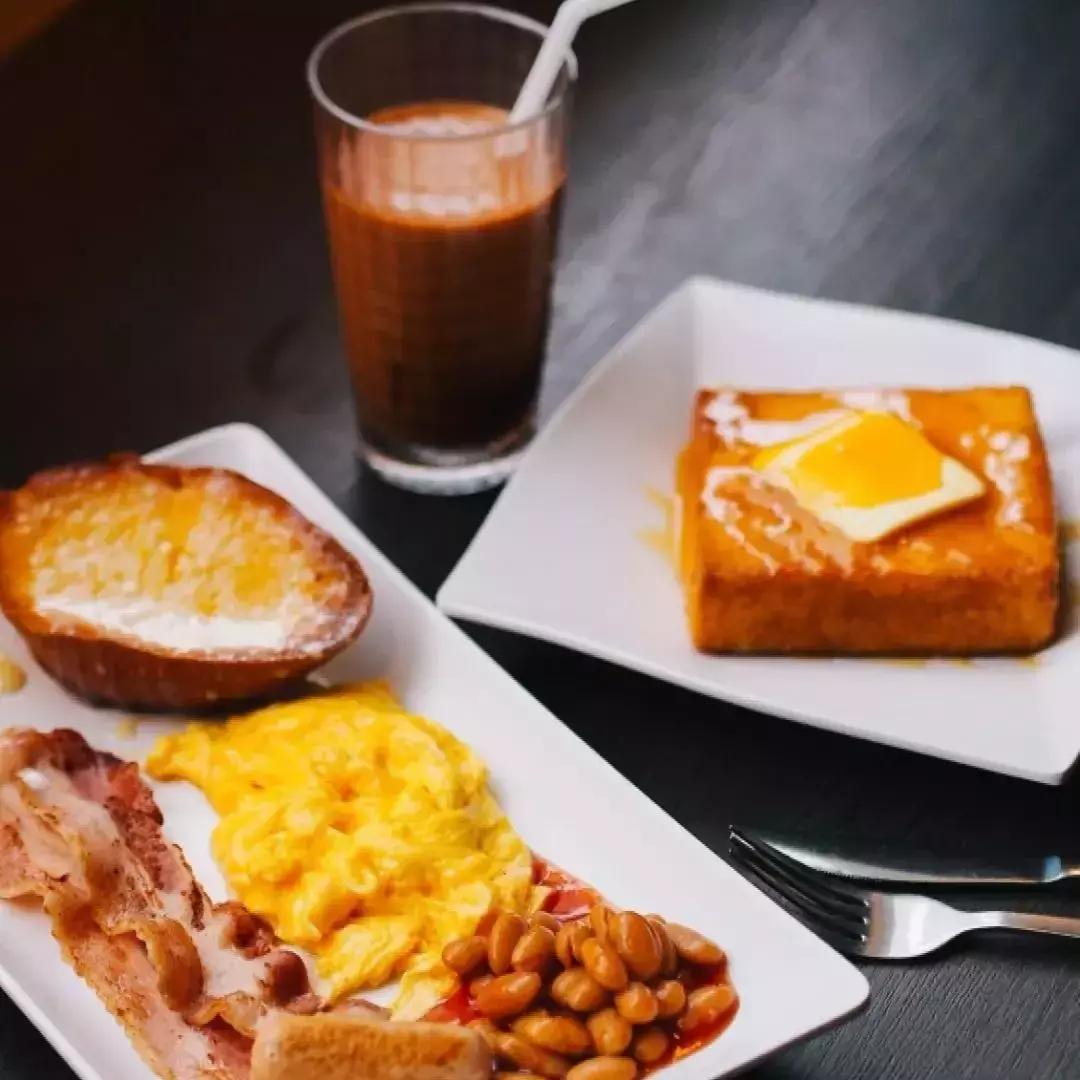 今晚食乜嘢？在獅城的小夥伴，這張“港式茶餐廳藏寶圖”請收好