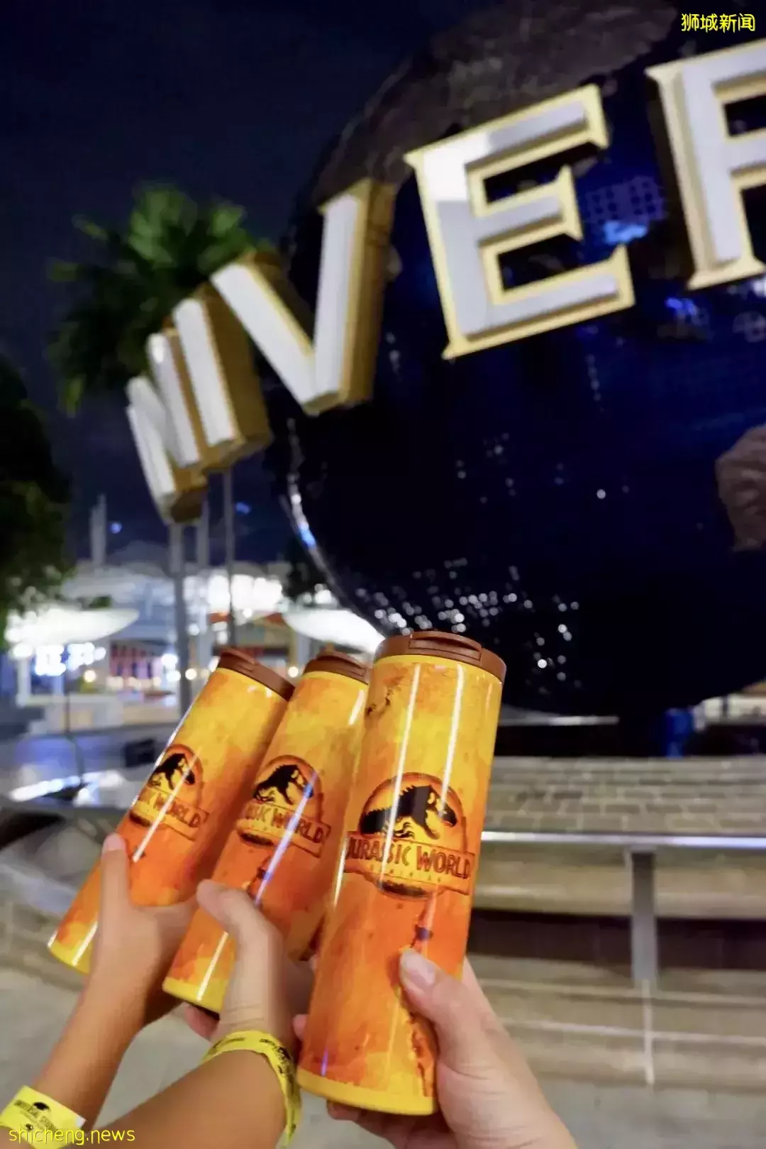 新加坡环球影城搞事情！恐龙大餐，超刺激的侏罗纪盛宴来啦