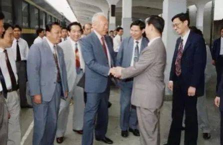 五連冠背後的故事，1994年，新加坡爲什麽選擇了蘇州