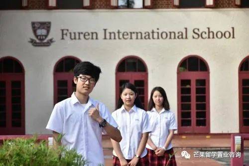 毕业月薪3至5万人民币!新加坡留学生有多少新福利