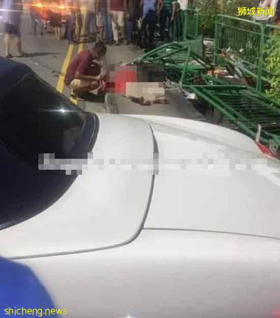 保时捷失控 撞伤2外劳