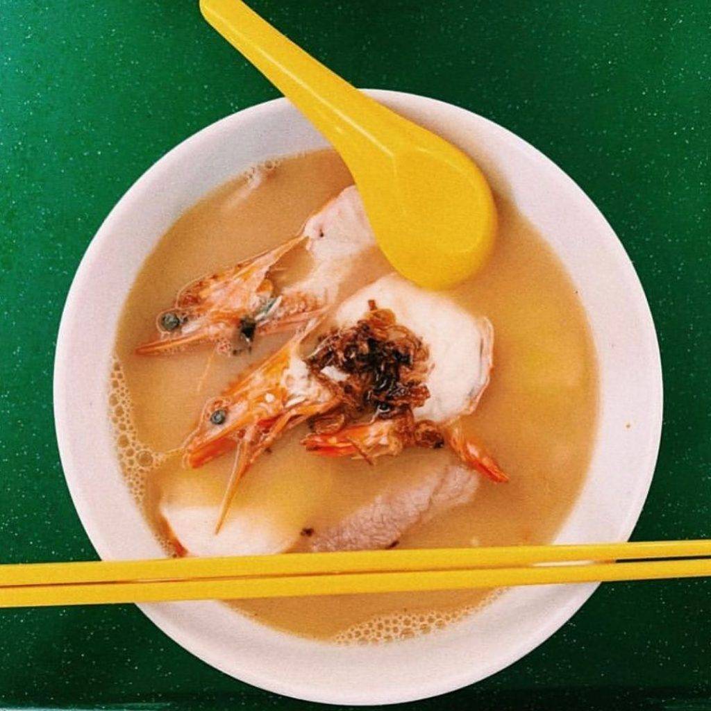 Zion Riverside Food Centre翻新後正式重開💥新舊攤位恢複營業，增設插電座+無障礙通道+自動托盤歸還站✨