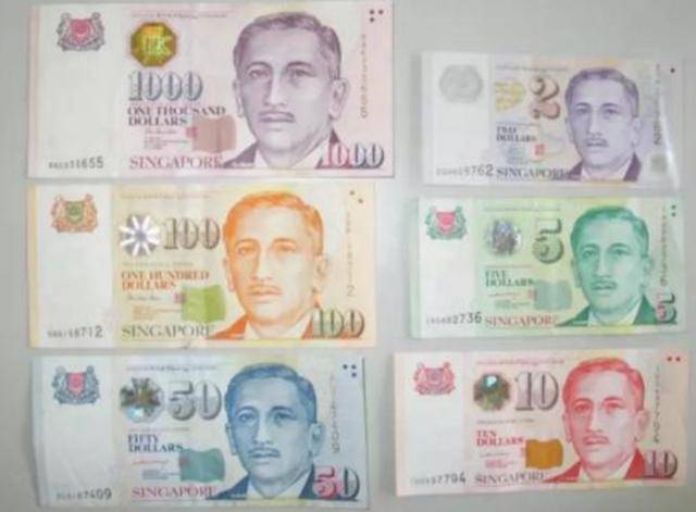 新加坡的20元新鈔，反面印有8位先驅人物，爲何有一位中國人