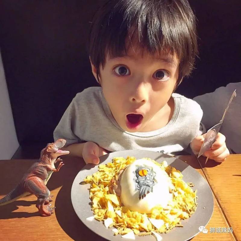 新加坡10間特色主題餐廳！哈利波特、愛麗絲、DC、雙子星就等你來打卡啦