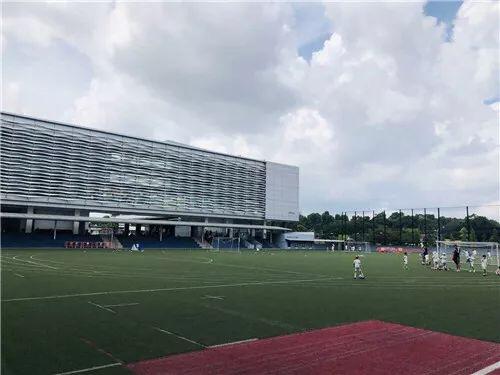 想去新加坡留学，最佳申请时间是