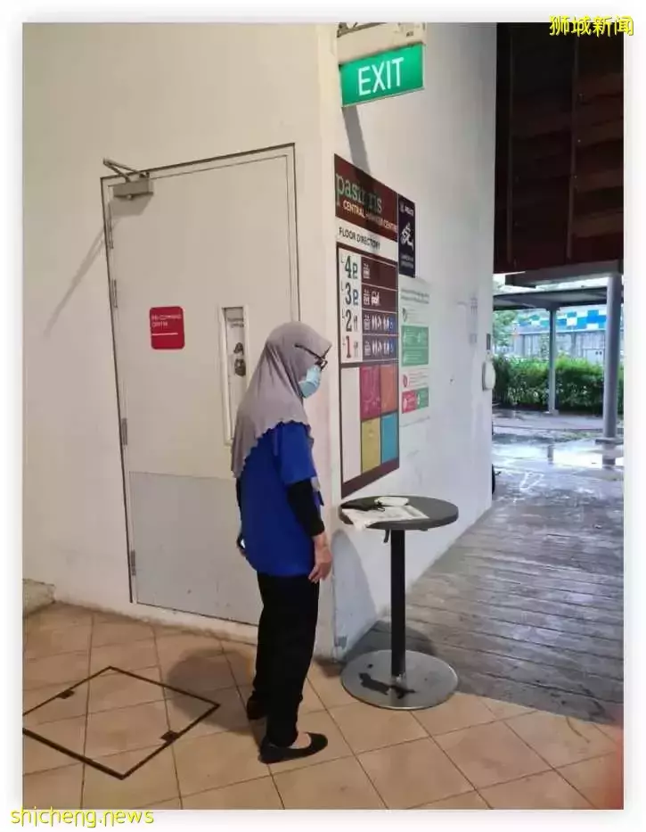 巴西立小贩SafeEntry没有椅子, NEA: 不需要整天站