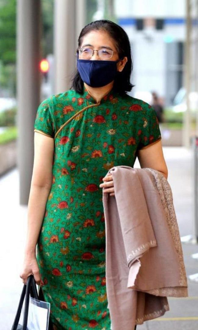 李显龙起诉主编诽谤案　李光耀草拟遗嘱关键者须出庭