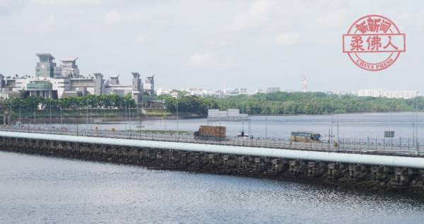 ◤复管令SOP◢越堤族 随时可回马 出境须获移民局批准