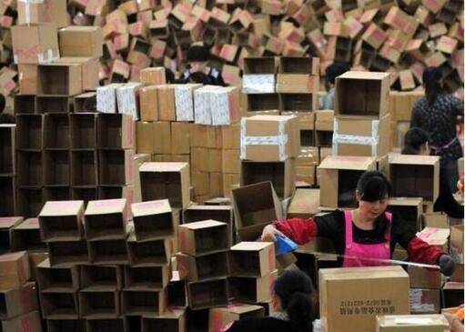 新加坡线上消费引不满,钱越花越多、货越来越慢