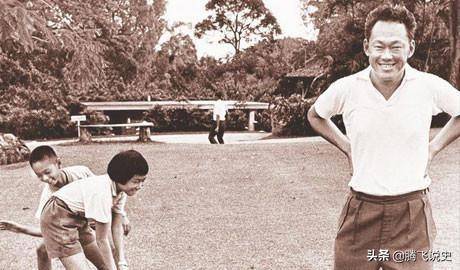 李光耀:中國人從幼兒園到大學瘋狂學英語,漢語不會成新加坡國語