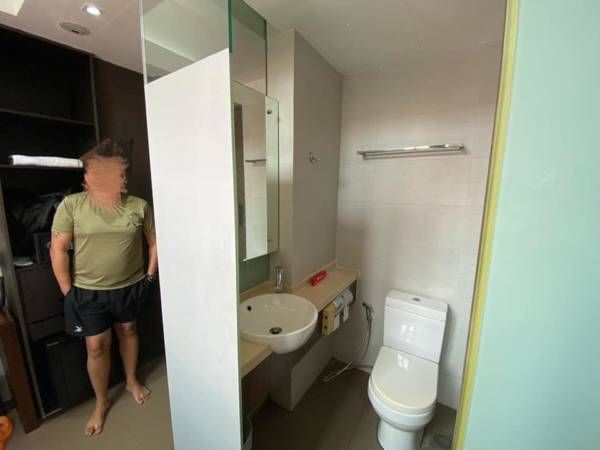 捐出“探索新加坡”消費券 讓無家可歸者住酒店