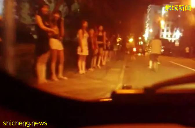 這裏是，新加坡紅燈區!