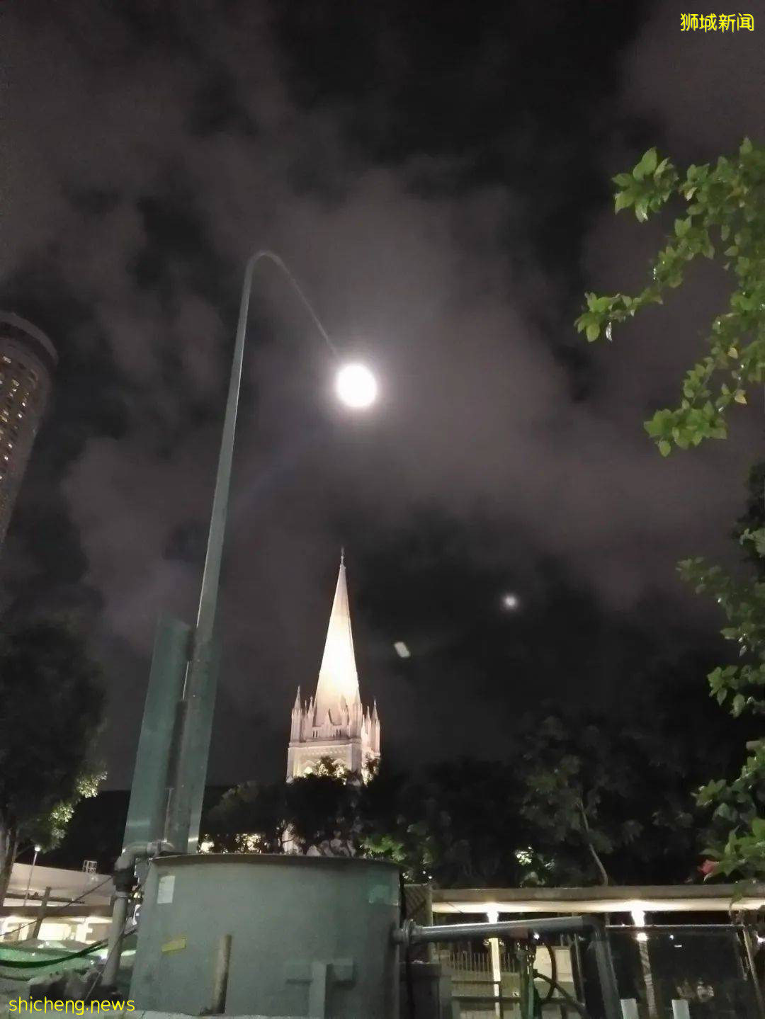 多圖預警！昨晚你們沒看到的“超級血月”都在這裏